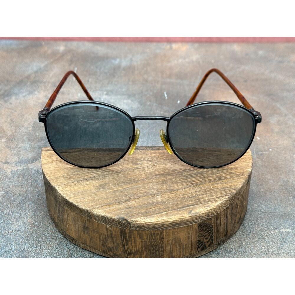 Vintage 80 90s Oval Sunglasses 50-19 Metal Frame Tortoiseshell Arms Spring Hinge